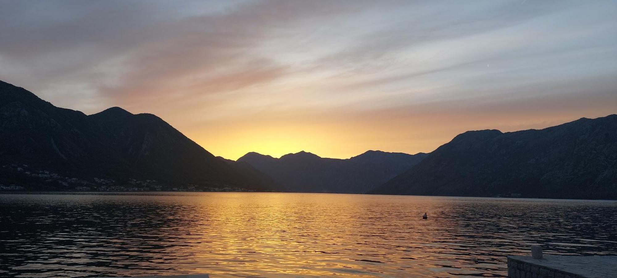 Apartments Boka Blue Dobrota Kotor Buitenkant foto