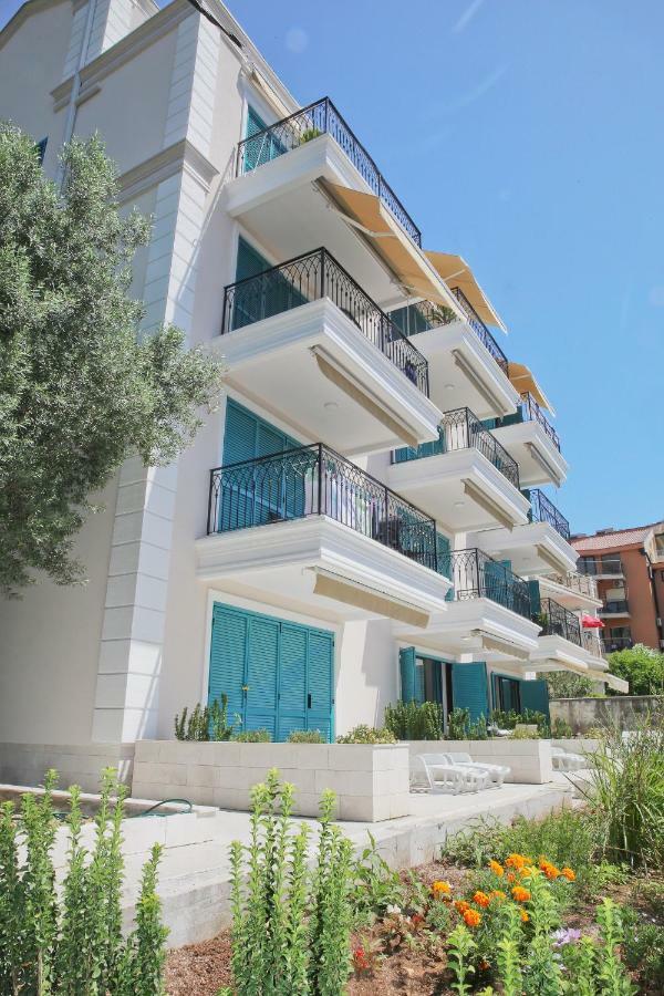 Apartments Boka Blue Dobrota Kotor Buitenkant foto